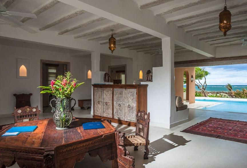Hotel Medina Palms Watamu Esterno foto