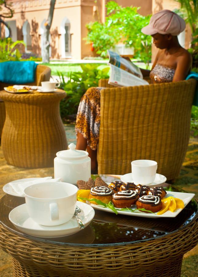 Hotel Medina Palms Watamu Esterno foto
