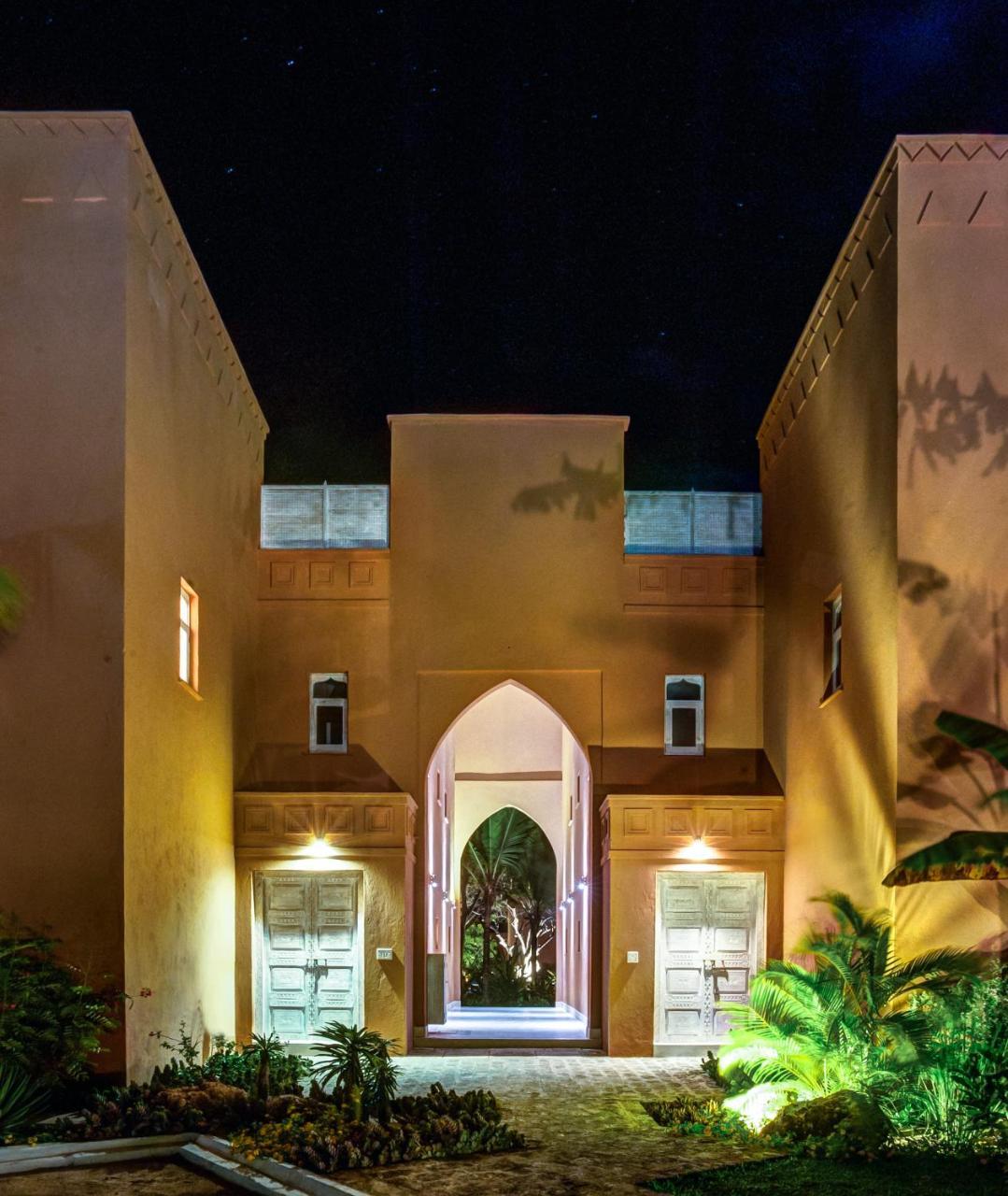 Hotel Medina Palms Watamu Esterno foto